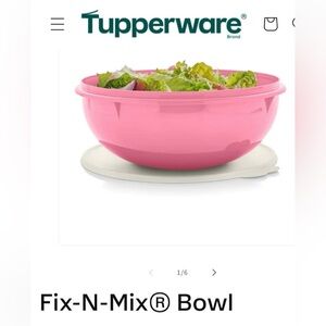 NEW (NIP)Tupperware Pink Fix-N-Mix Bowl, 26 cup capacity